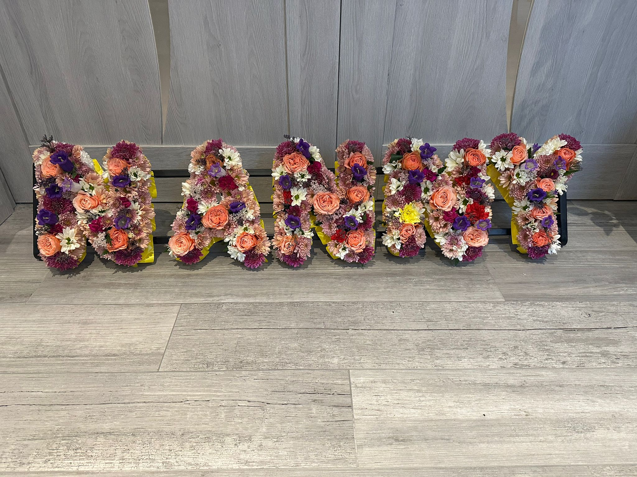 NANNY { LETTERS } FRESH FLOWERS